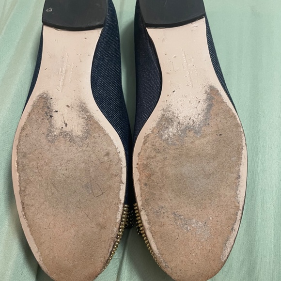 Ferragamo flats - Picture 3 of 3